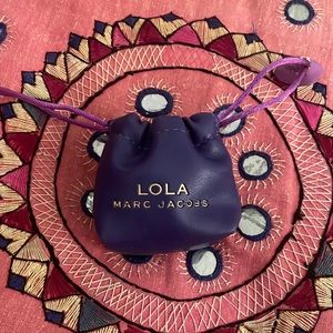 Marc Jacobs perfume ring